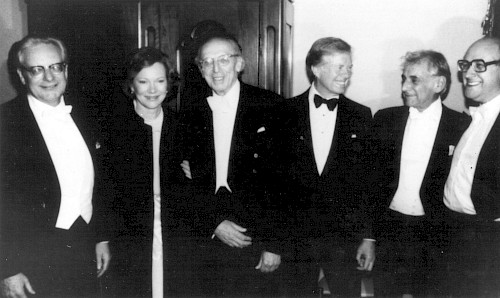 Leo Smit, Rosalynn Carter, Aaron Copland, President Jimmy Carter, Leonard Bernstein, and Mstislav Rostropovich at Copland's 80th birthday concert. Courtesy of the Music Library and Archives, University at Buffalo, State University of New York. (Photo: Photographer unknown)
